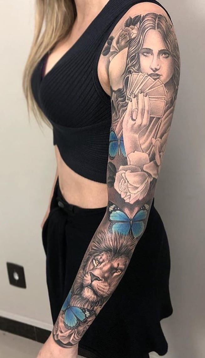 tatuaje brazo completo para mujer 13
