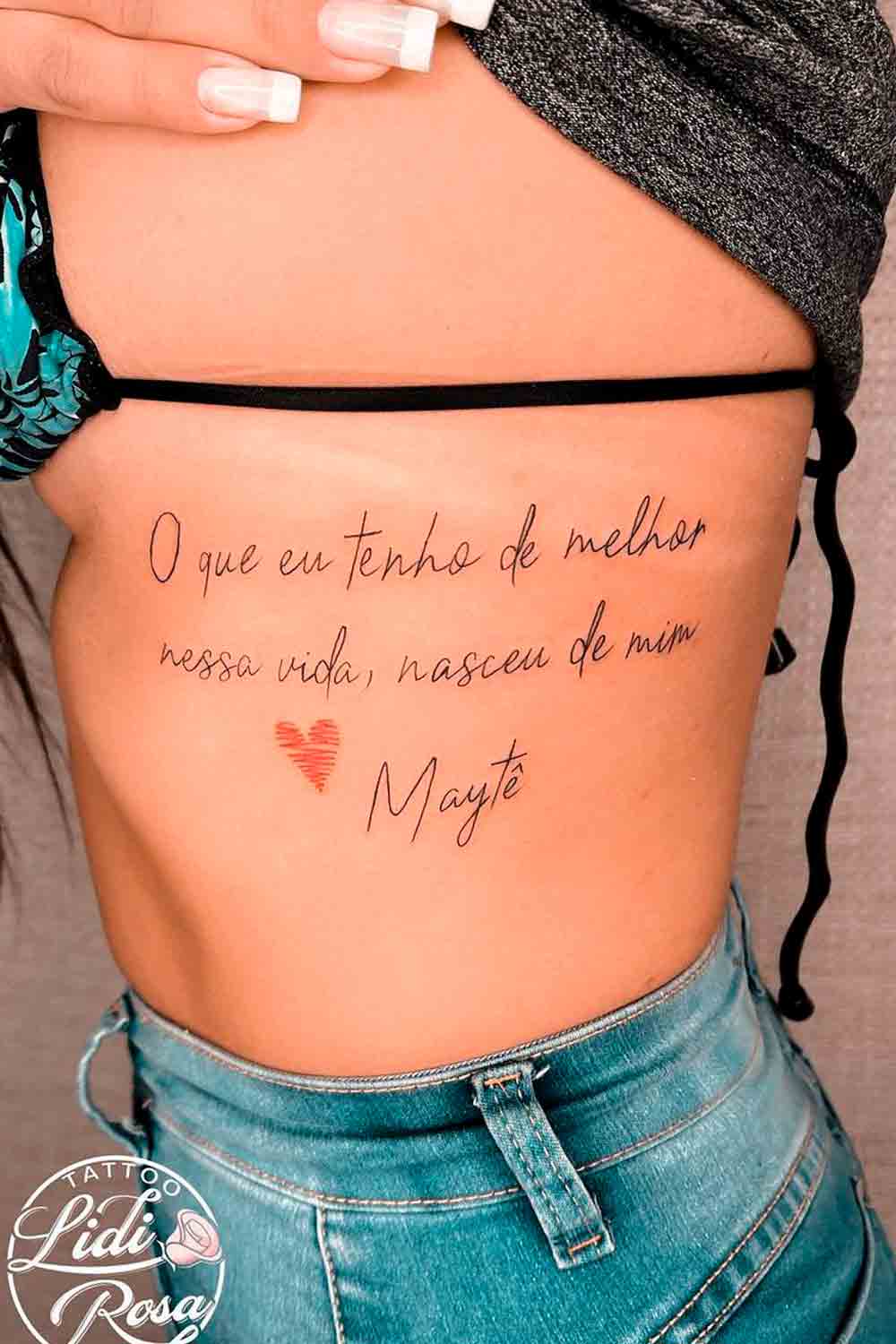 tatuaje costado para mujer 18