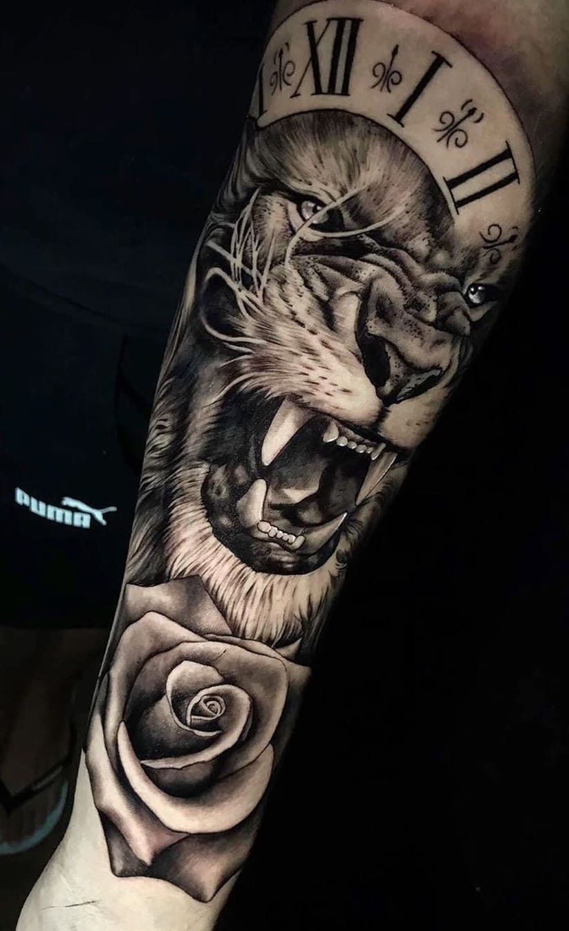 tatuaje de hombre antebrazo 17