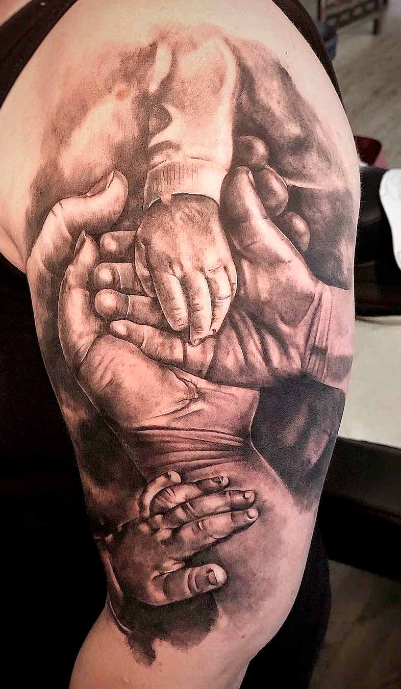 tatuaje de hombre brazo 18