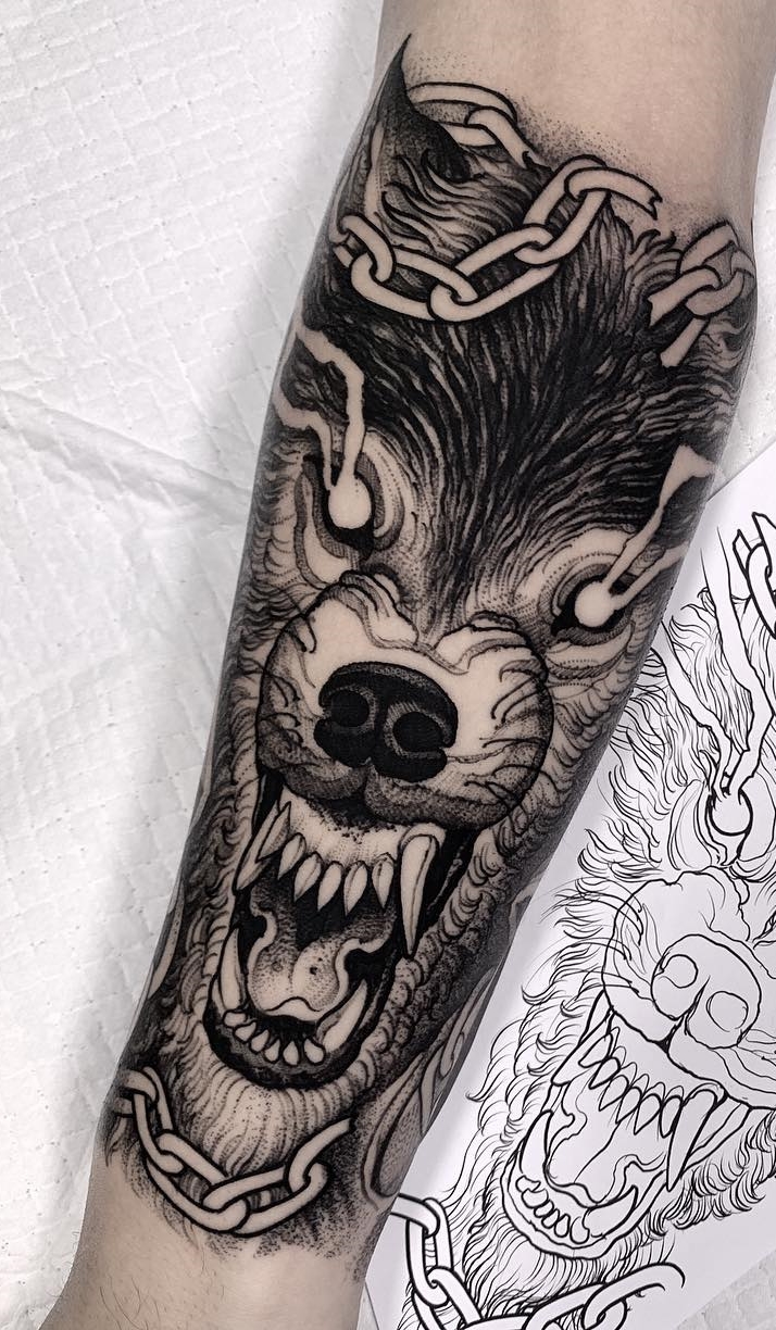 tatuaje de lobo para hombre 06