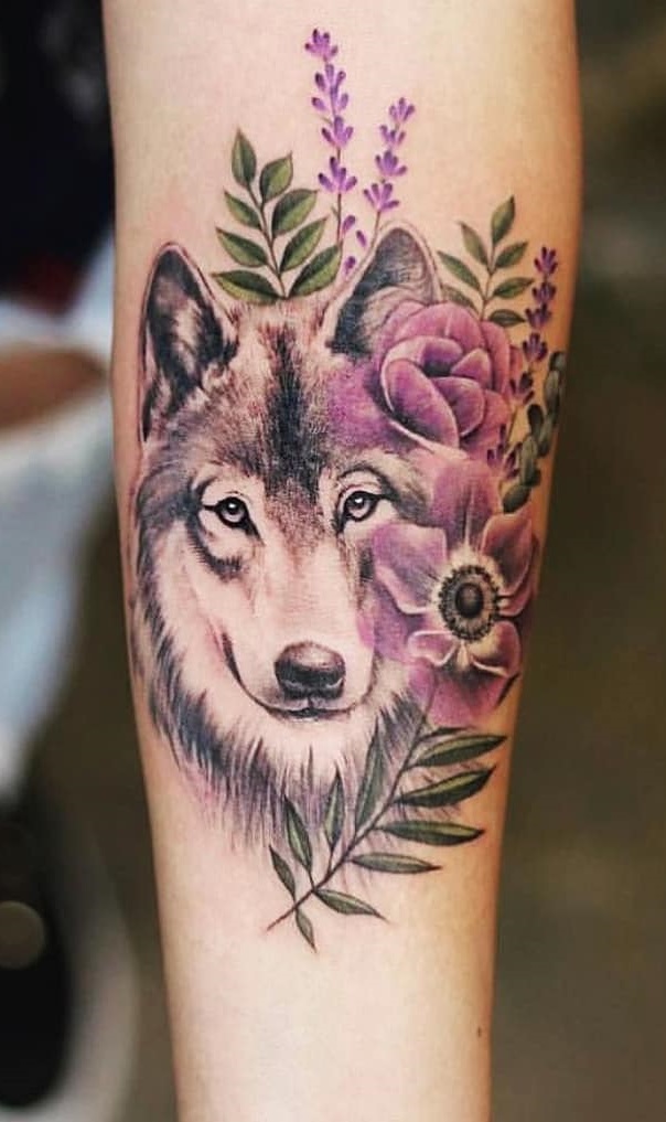 tatuaje de lobo para hombre 22
