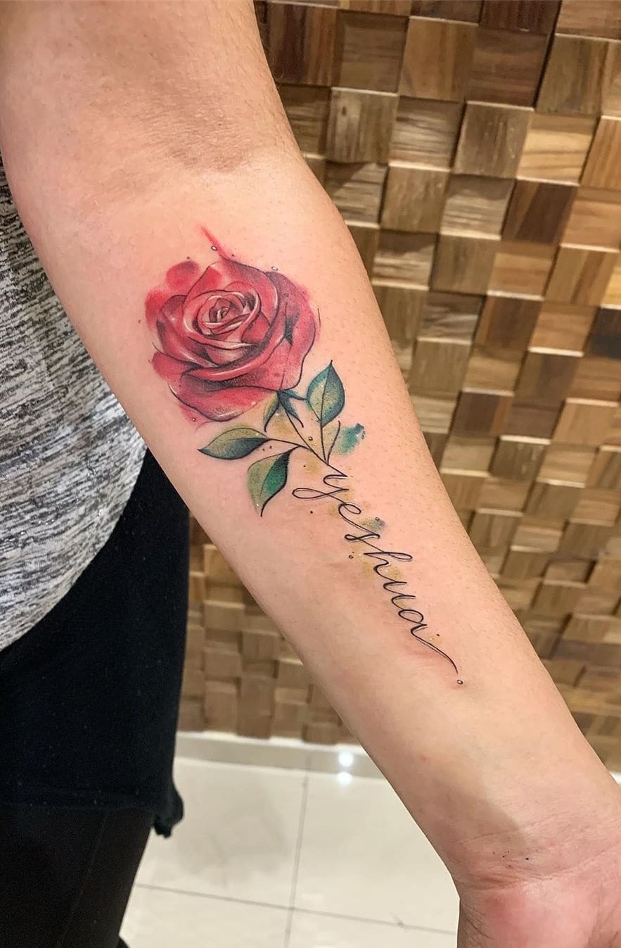 tatuaje de rosa para mujer 06