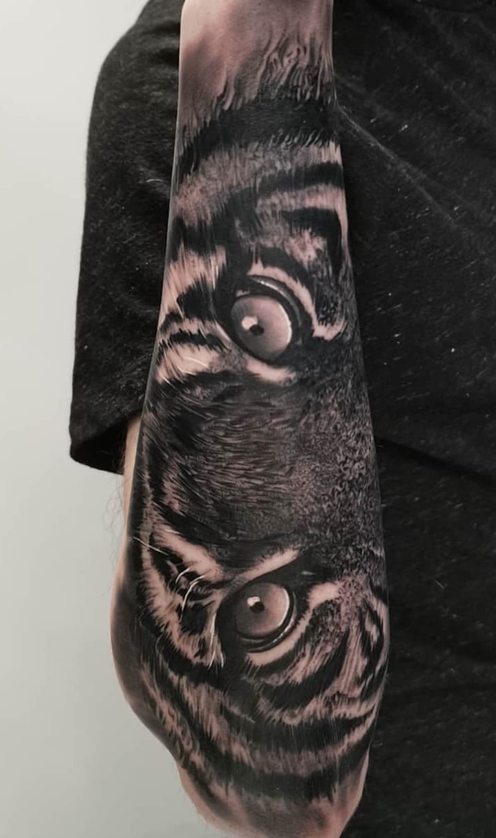 tatuaje de tigre para hombre 17