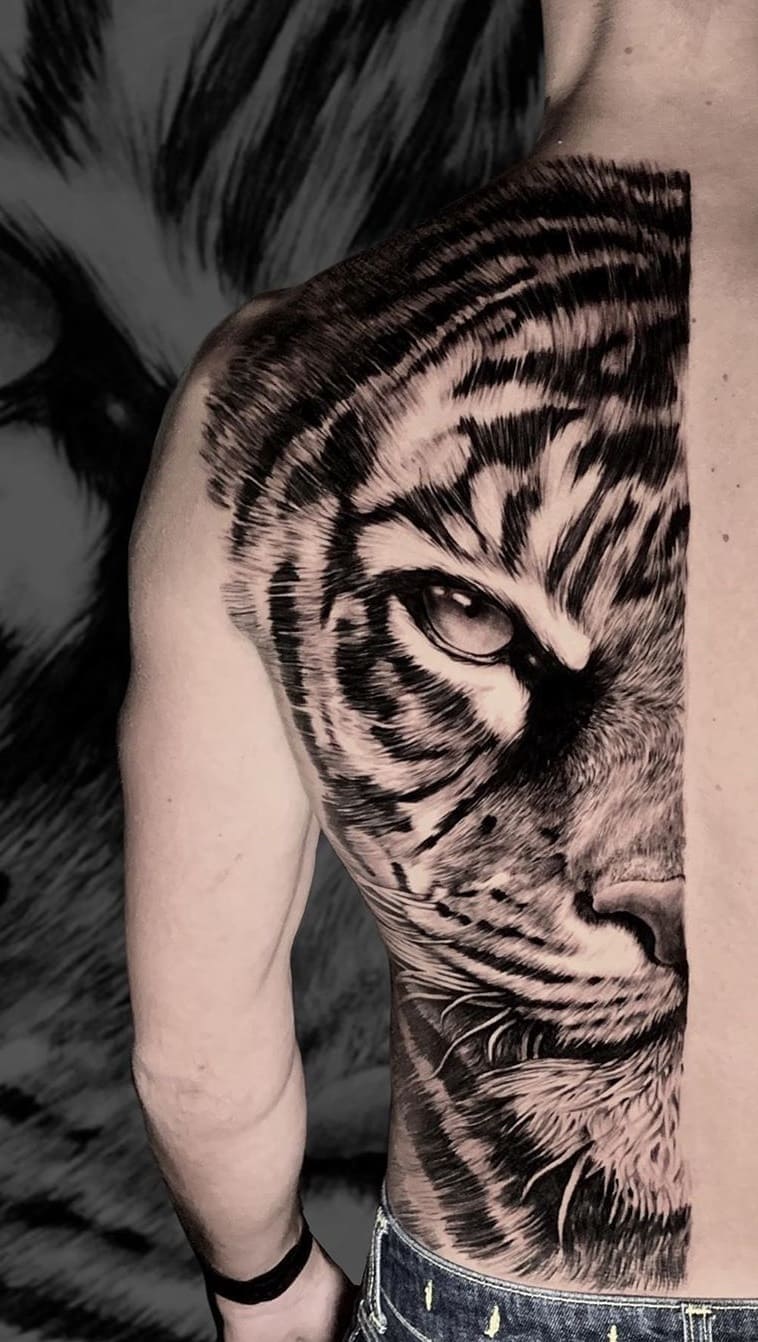 tatuaje de tigre para hombre 49