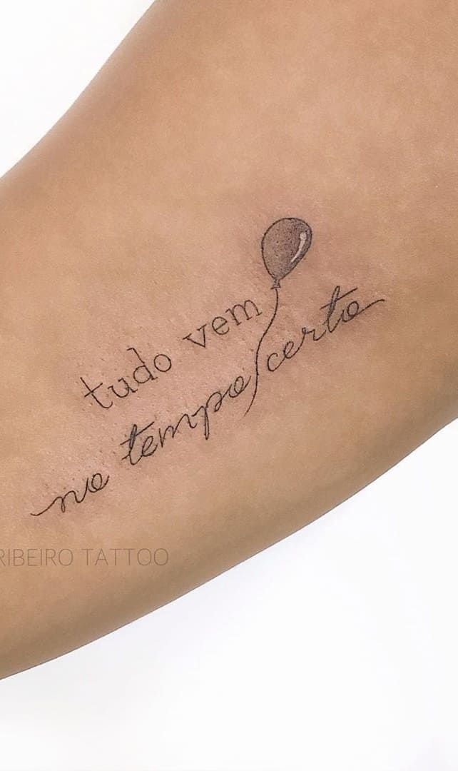 tatuaje escritura para mujer 44