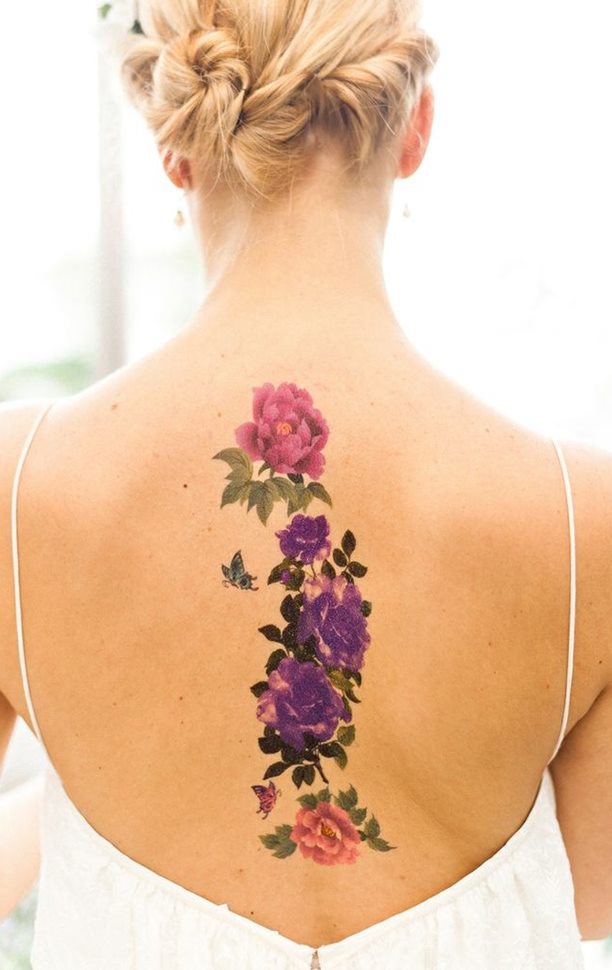 tatuaje espalda para mujer 26