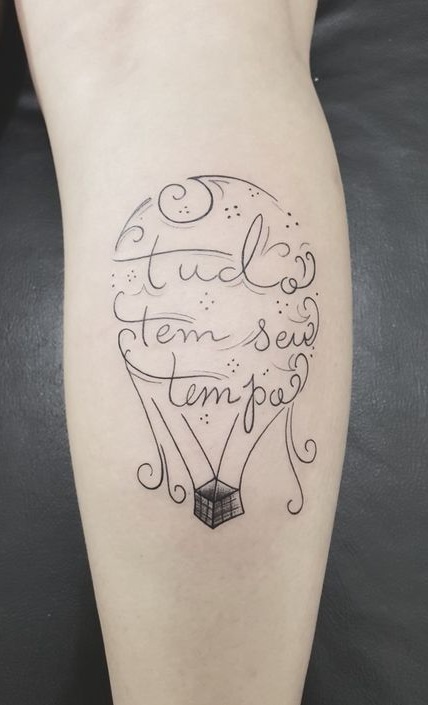 tatuaje frase texto de mujer 16