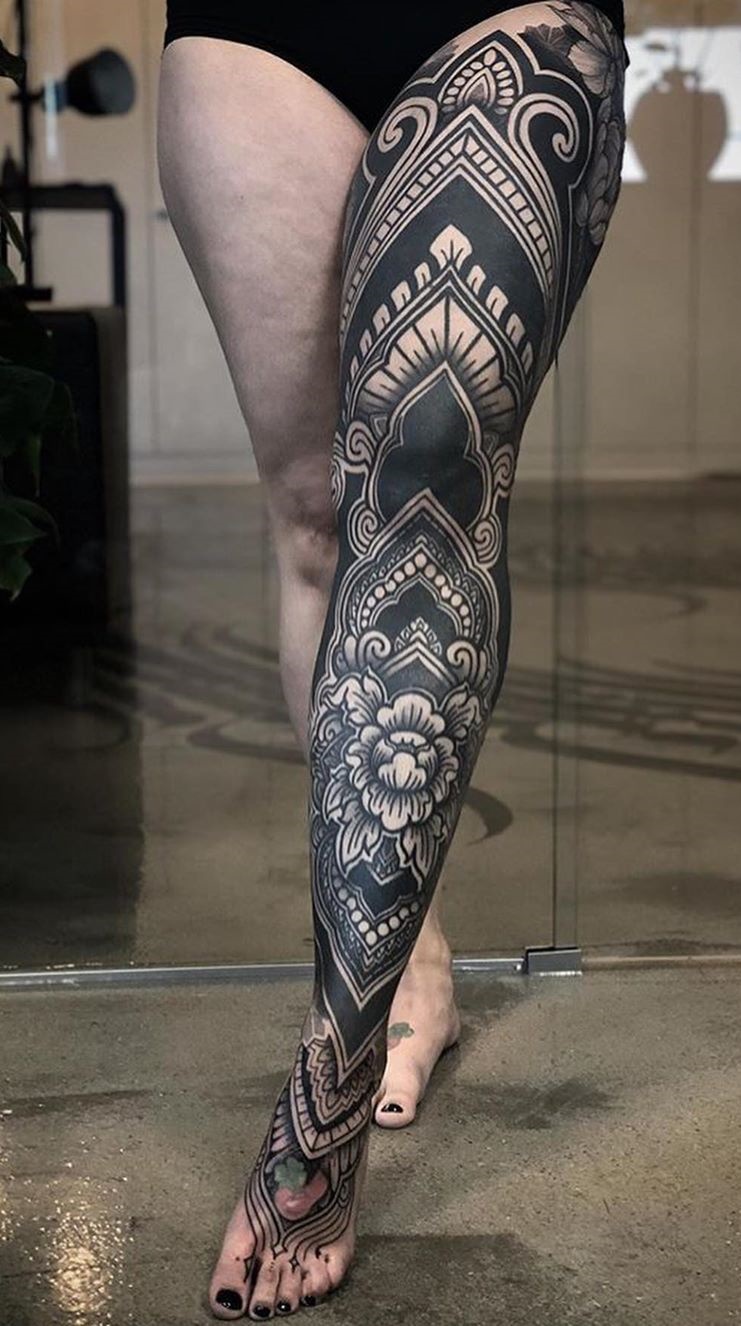 tatuaje geometrico para hombre 113