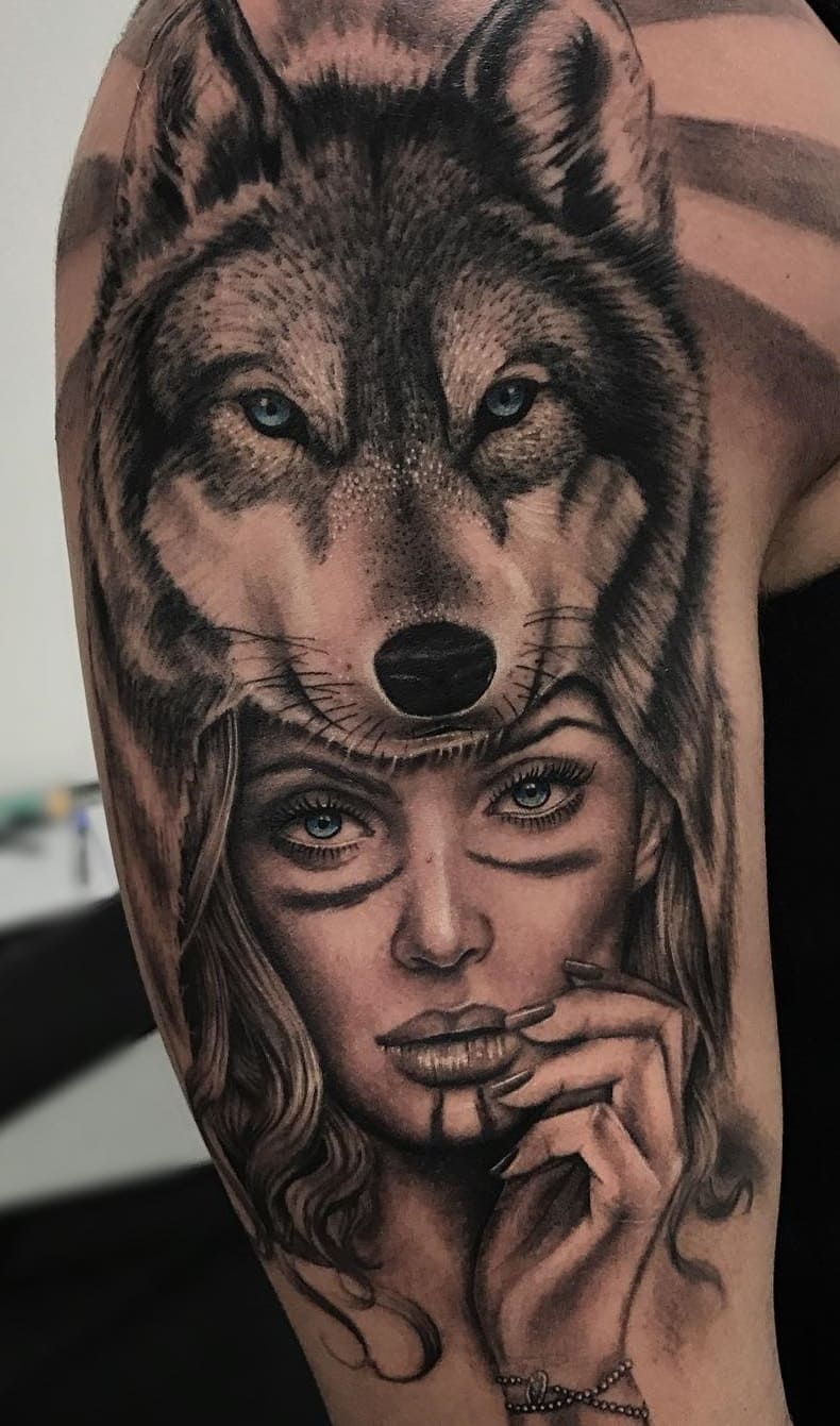 tatuaje lobo para mujer 27