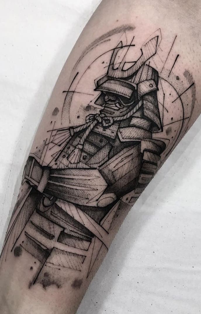 tatuaje masculino de gladiador 11