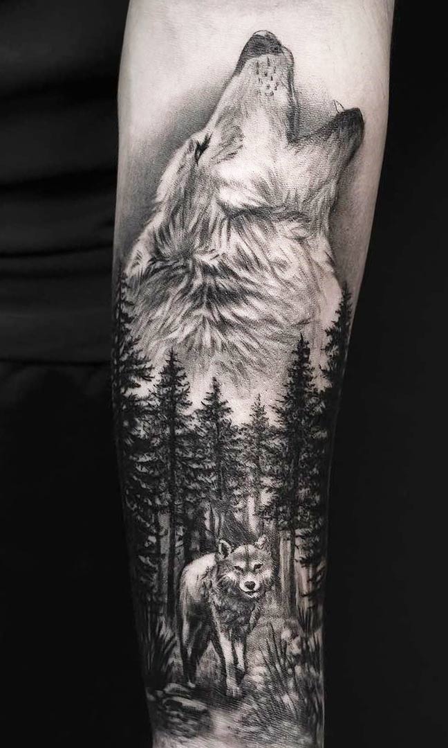 tatuaje masculino de lobo 48