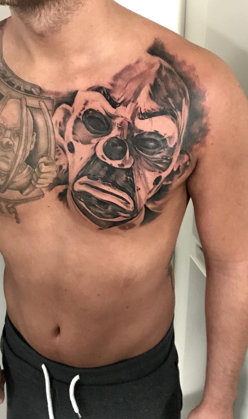 tatuaje masculino de payaso 64