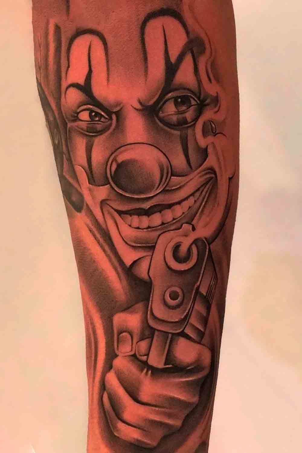 tatuaje masculino de payaso 89