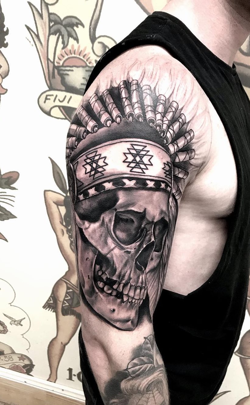 tatuaje masculino en el brazo 03