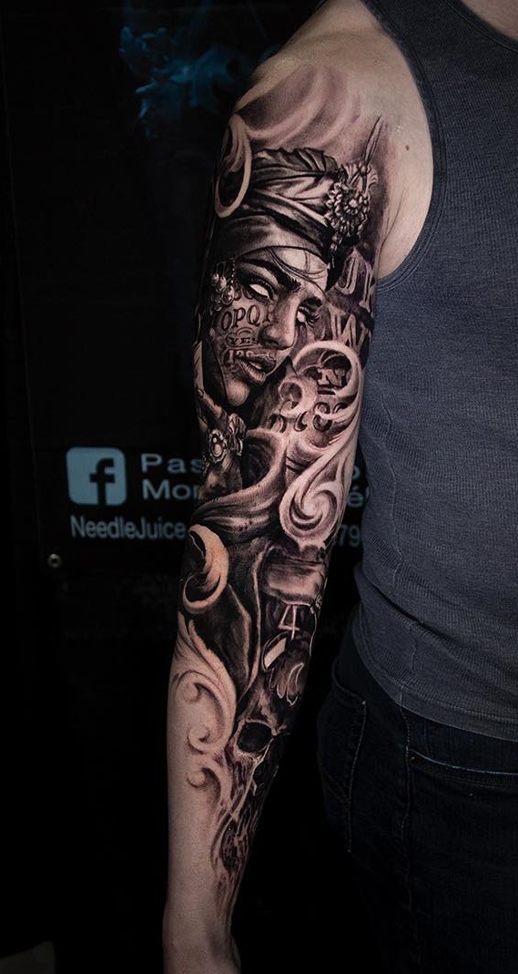tatuaje masculino en el brazo 42