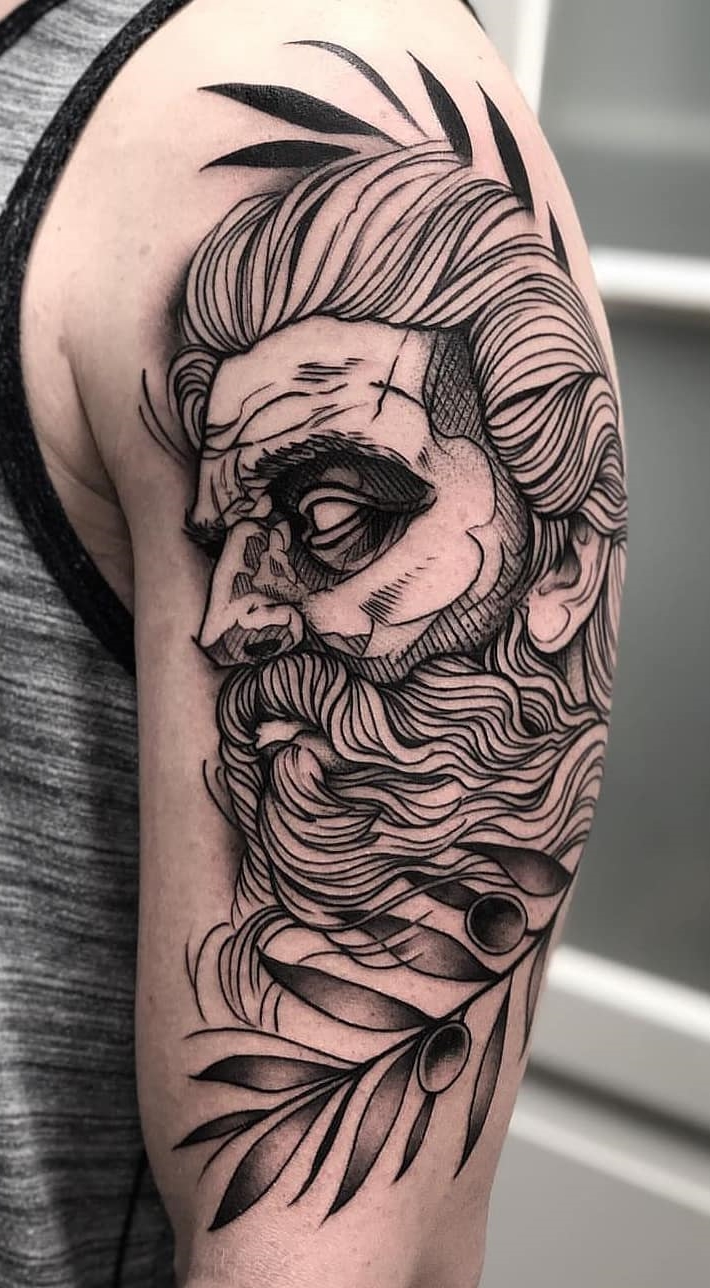 tatuaje masculino en el brazo 67
