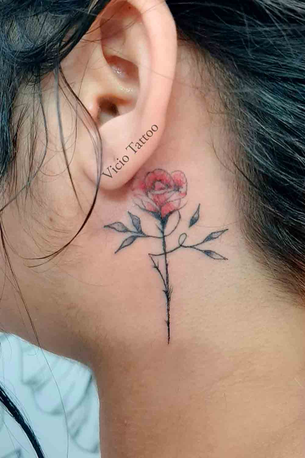 tatuaje nuca cuello mujer 02