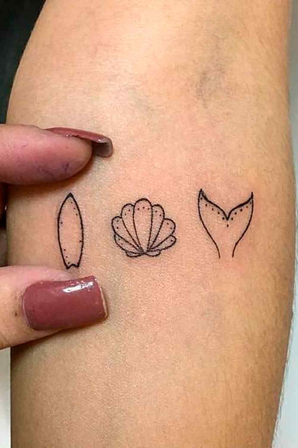 tatuaje pequeno sexi de mujer 06