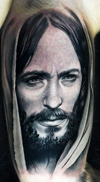 tatuaje religioso de mujer 109