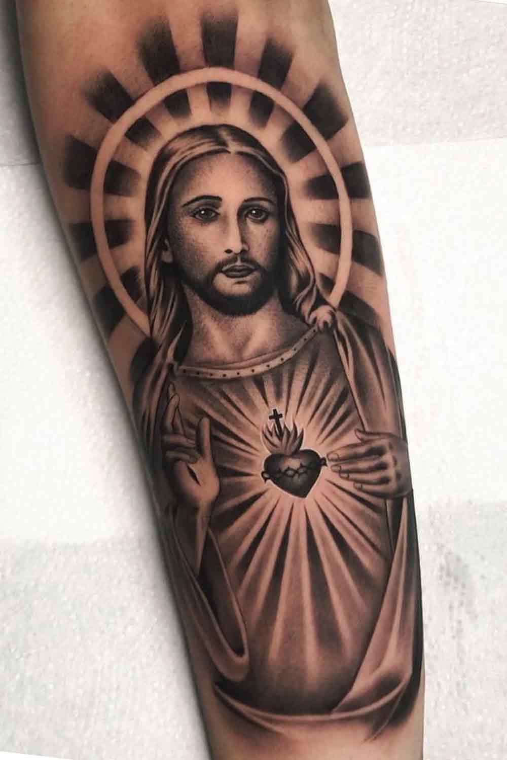 tatuaje religioso para hombre 01