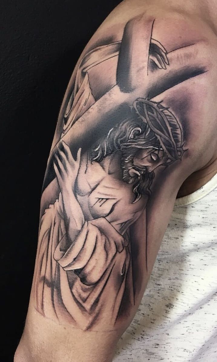tatuaje religioso para hombre 10