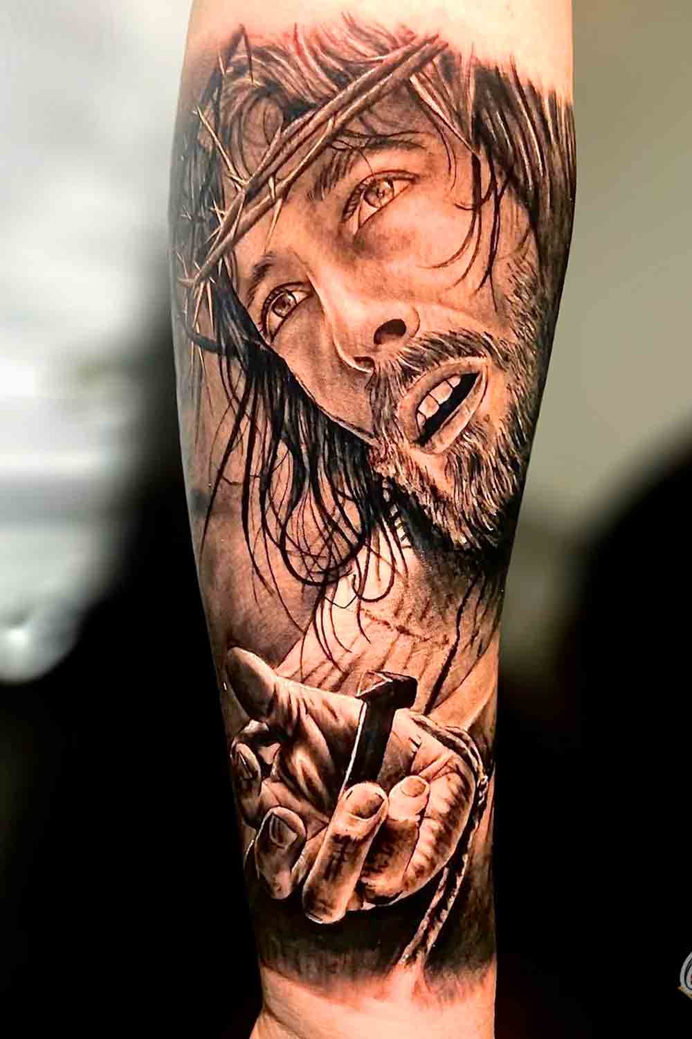 tatuaje religioso para hombre 150