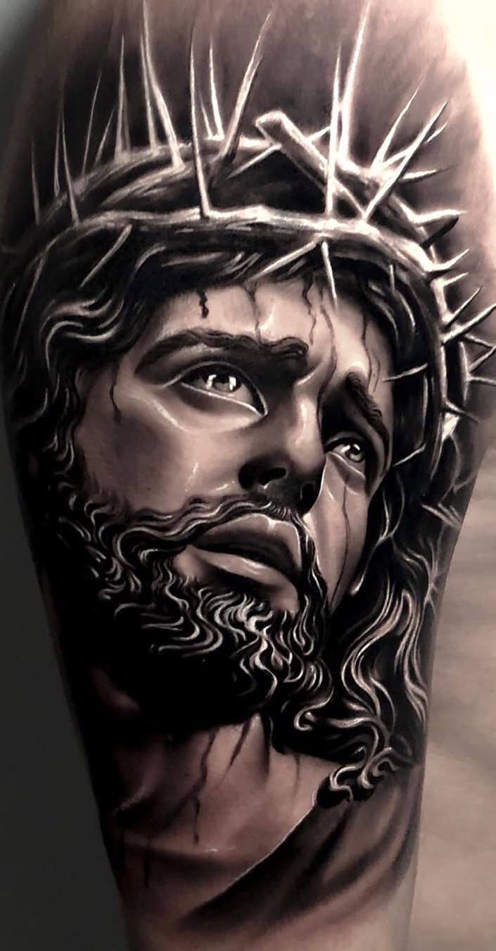 tatuaje religioso para hombre 23
