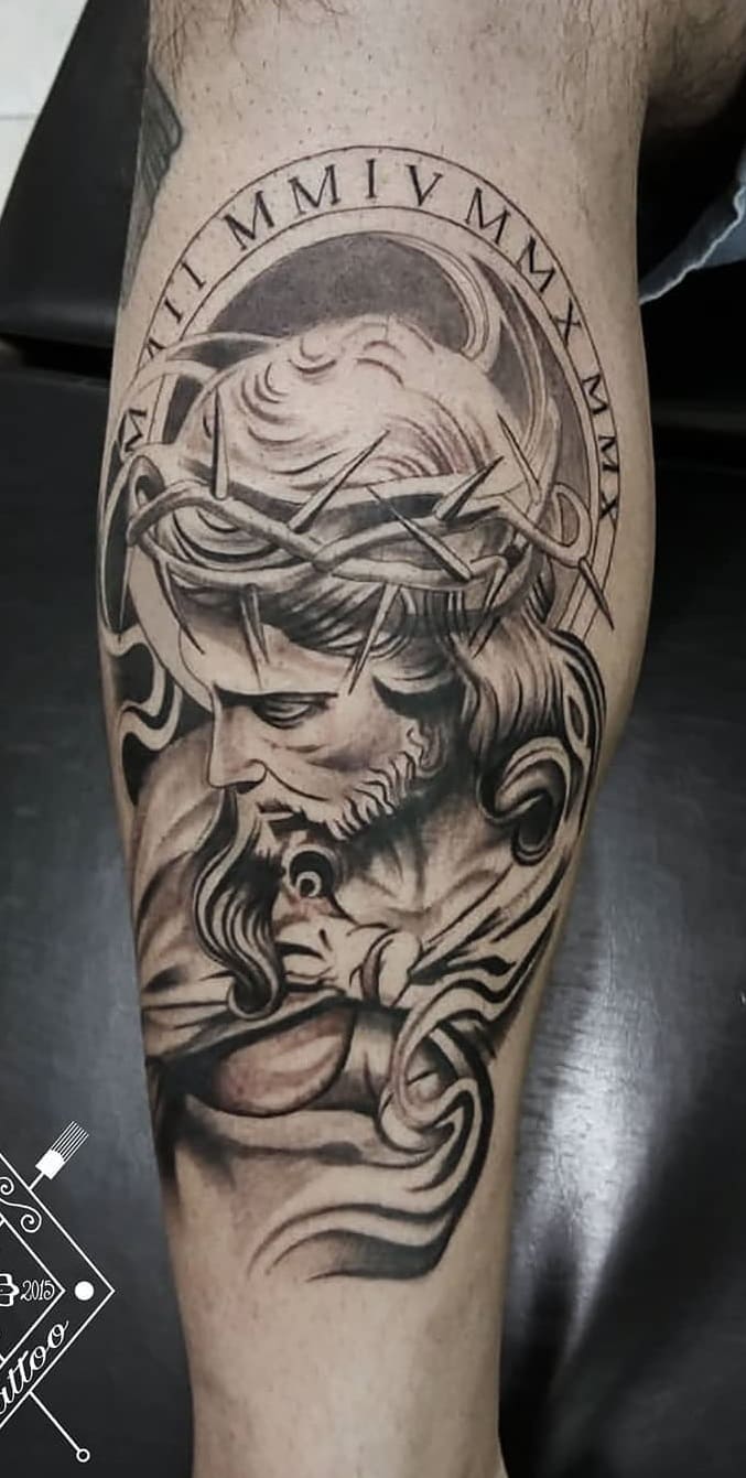 tatuaje religioso para hombre 30