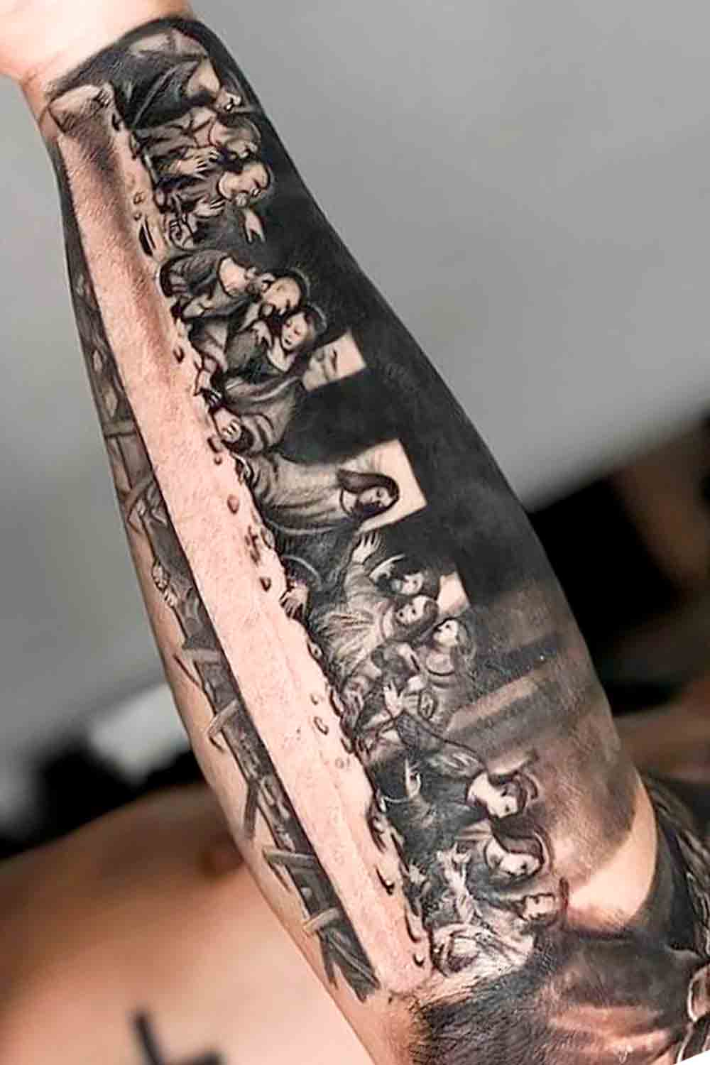 tatuaje religioso para hombre 59