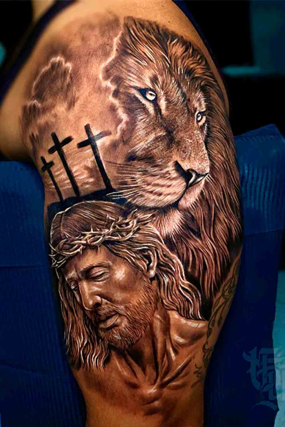 tatuaje religioso para hombre 61