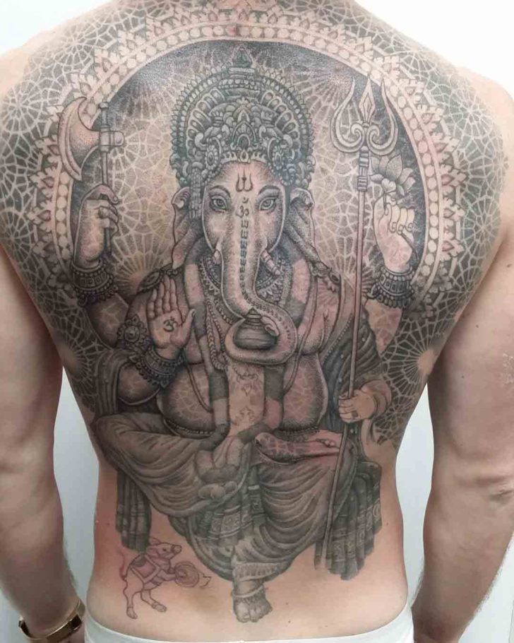 tatuaje religioso para hombre 96
