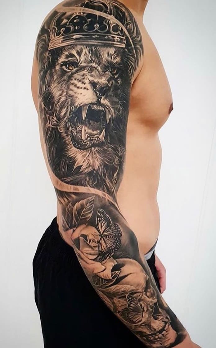 brazo lleno de tatuajes 146