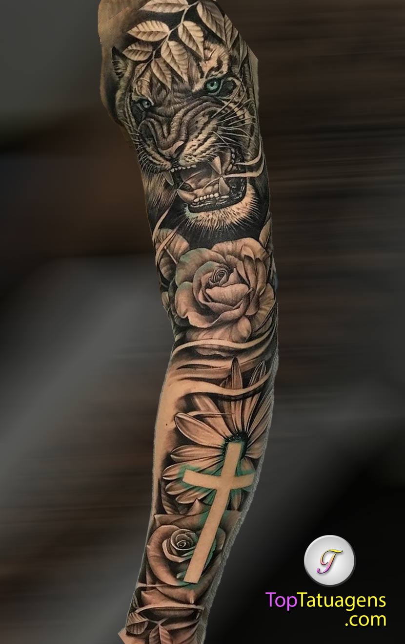 brazo lleno de tatuajes 28