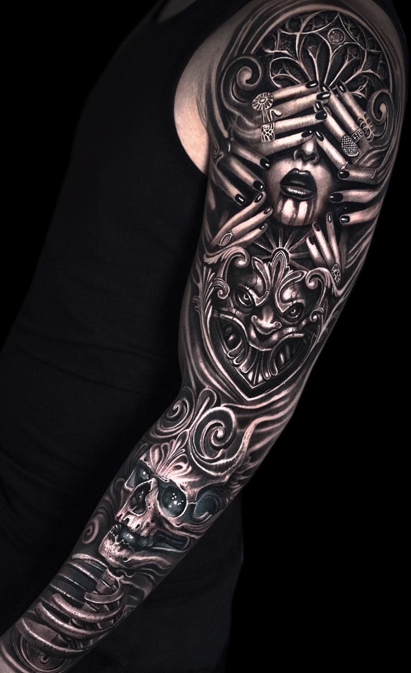 brazo lleno de tatuajes 41