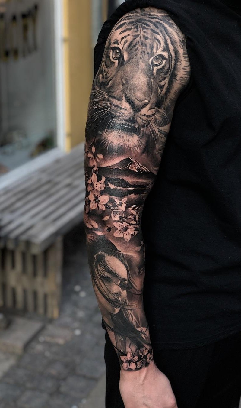 tattoo brazo completo en hombre 93