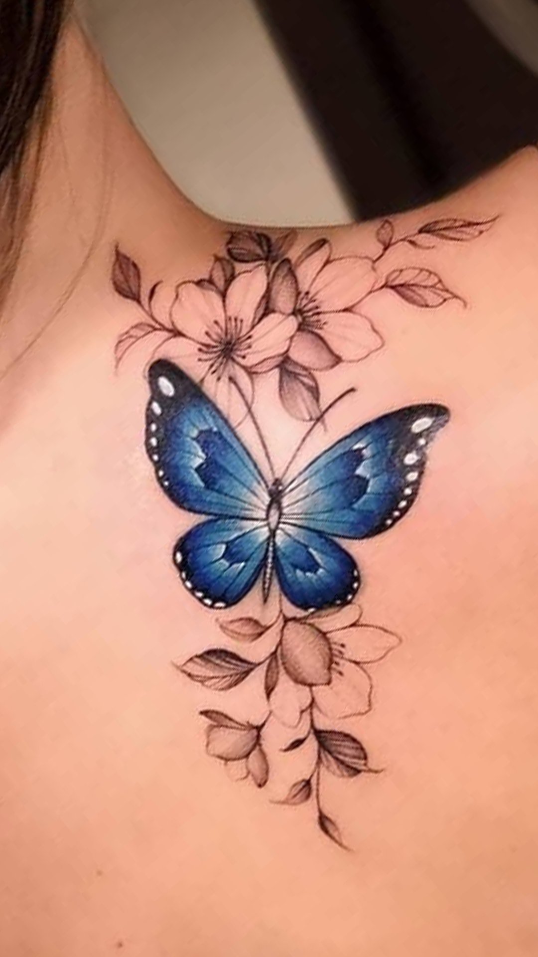 tattoo mariposa para mujer 08