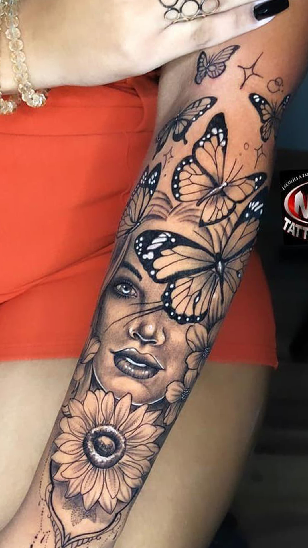 tattoo mariposa para mujer 110