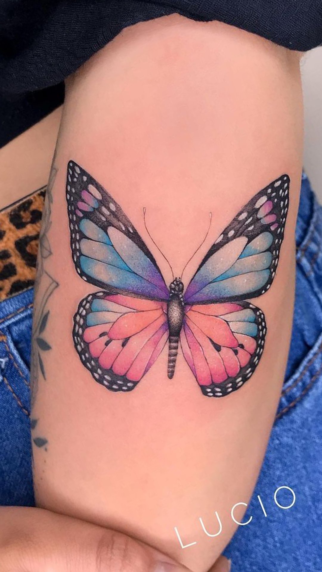 tattoo mariposa para mujer 40