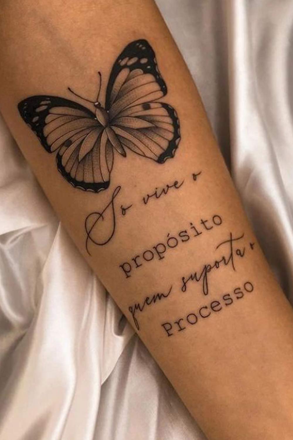 tattoo mariposa para mujer 76