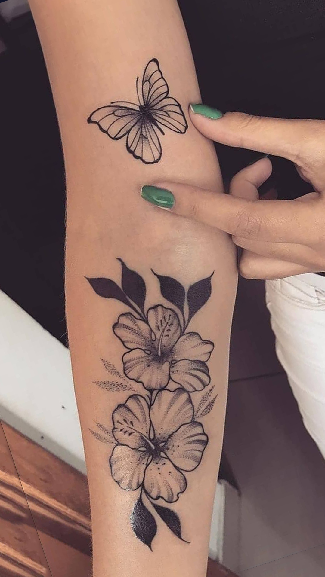 tattoo mariposa para mujer 81
