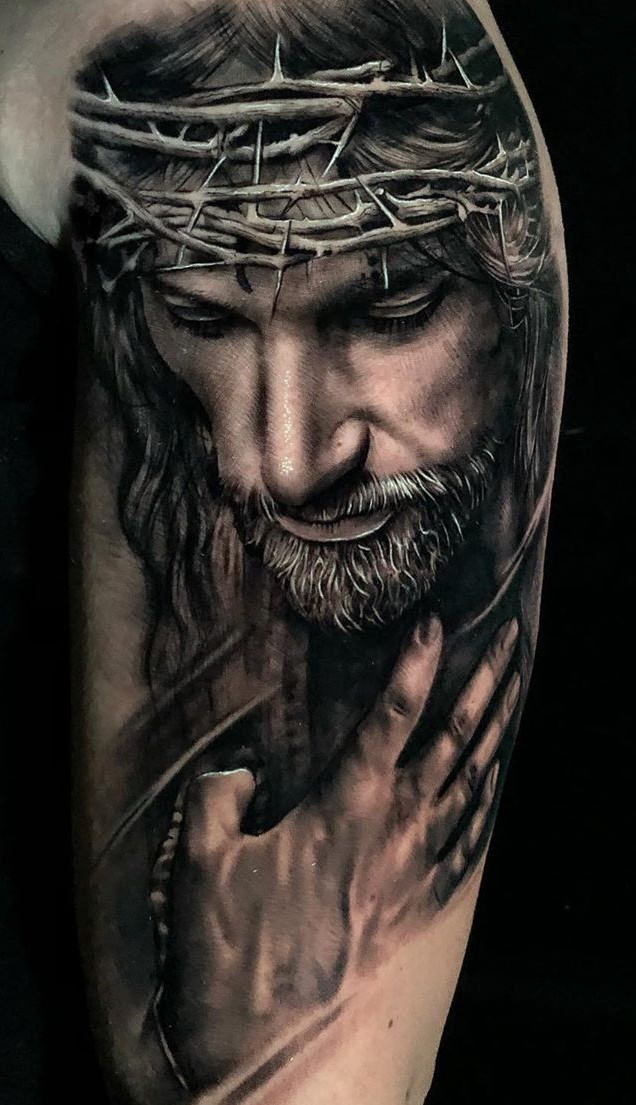 tattoo religioso para hombre 46
