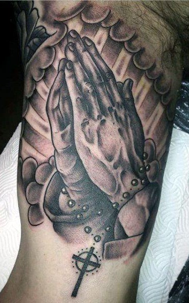 tattoo religioso para hombre 95