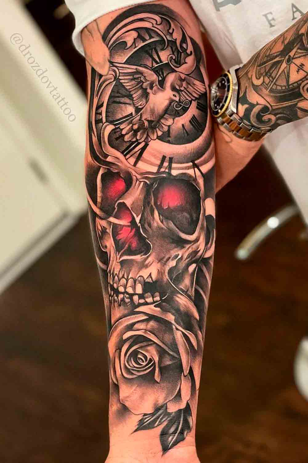 tatuaje calavera masculino 31