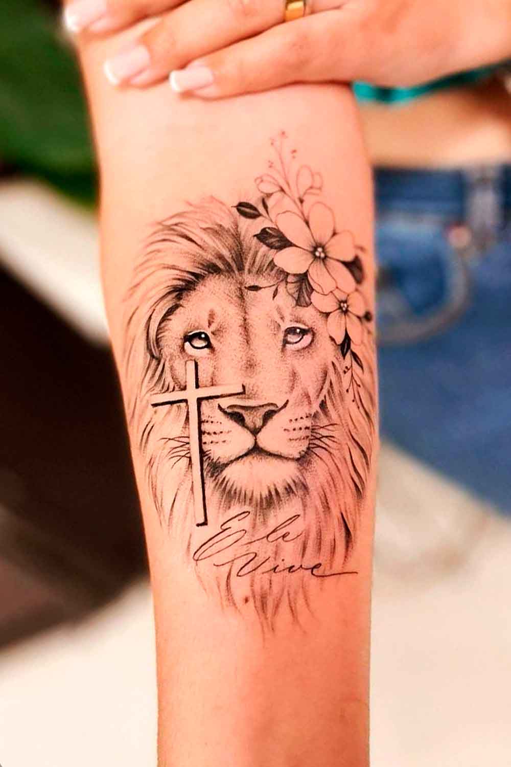 tatuaje de leon 17