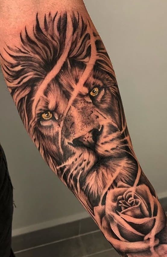 tatuaje de leon 54