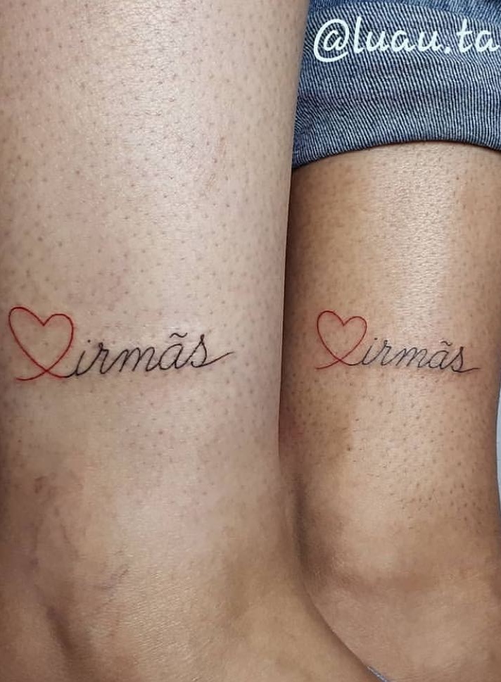 tatuaje de letras en mujer 120