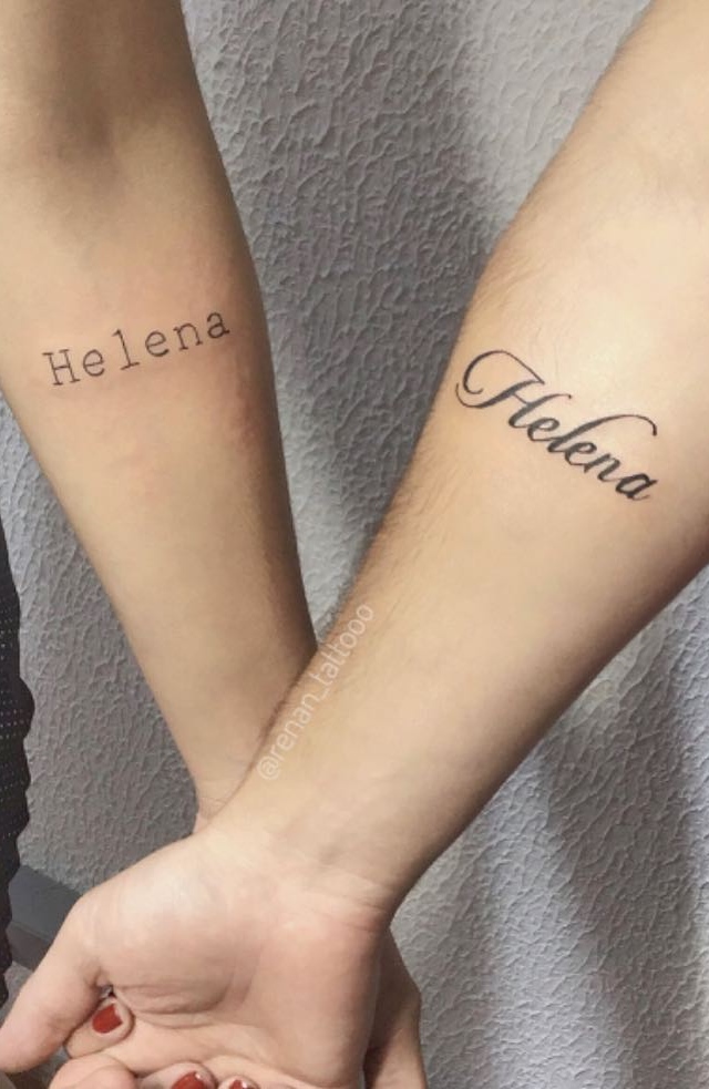 tatuaje de letras en mujer 122