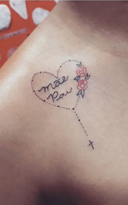 tatuaje de letras en mujer 149