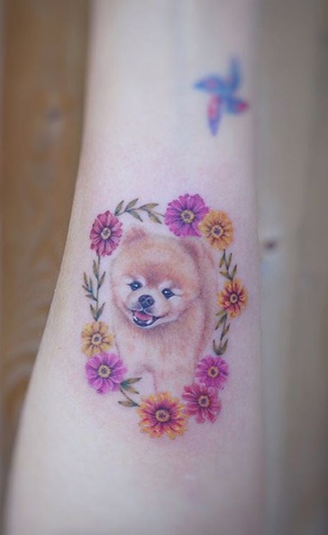 tatuaje de perro en mujer 04
